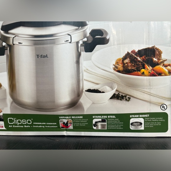 T-fal Clipso Stainless Steel Pressure Cooker 8 Quart - Picture 6 of 9